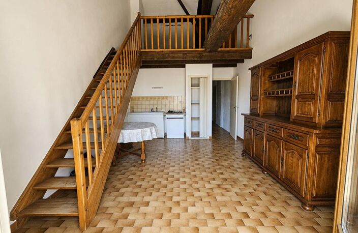 Appartement T2 avec mezzanine, terrasse et parking privatif à Capestang — photo 2