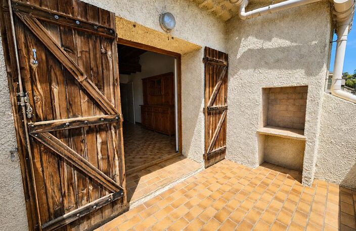 Appartement T2 avec mezzanine, terrasse et parking privatif à Capestang — photo 4
