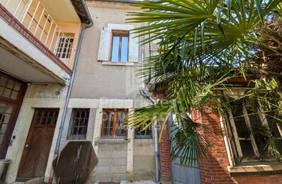 Maison La Charite Sur Loire 14 pièce(s) 445.88 m2 — photo du bien