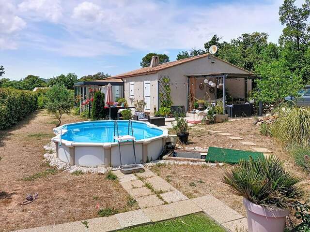 Maison T5 de 108 m2 sur 1705m² de terrain au calme - Camps La Source — photo du bien