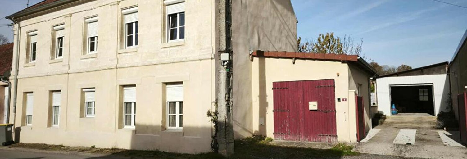 Maison 8 Pièces 211 m² à vendre à Bourg-et-Comin (02160)