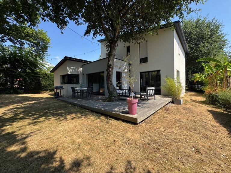 Pornichet , Maison contemporaine    2016, 5 chambres, un bureau, une salle de jeux — photo 1