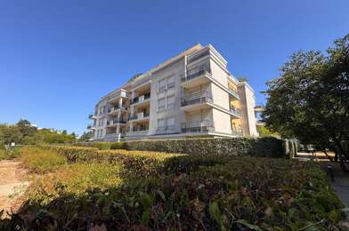 Appartement 3 pièces 259870 €