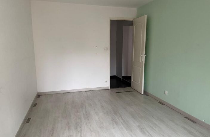 Appartement À Louer — photo 3