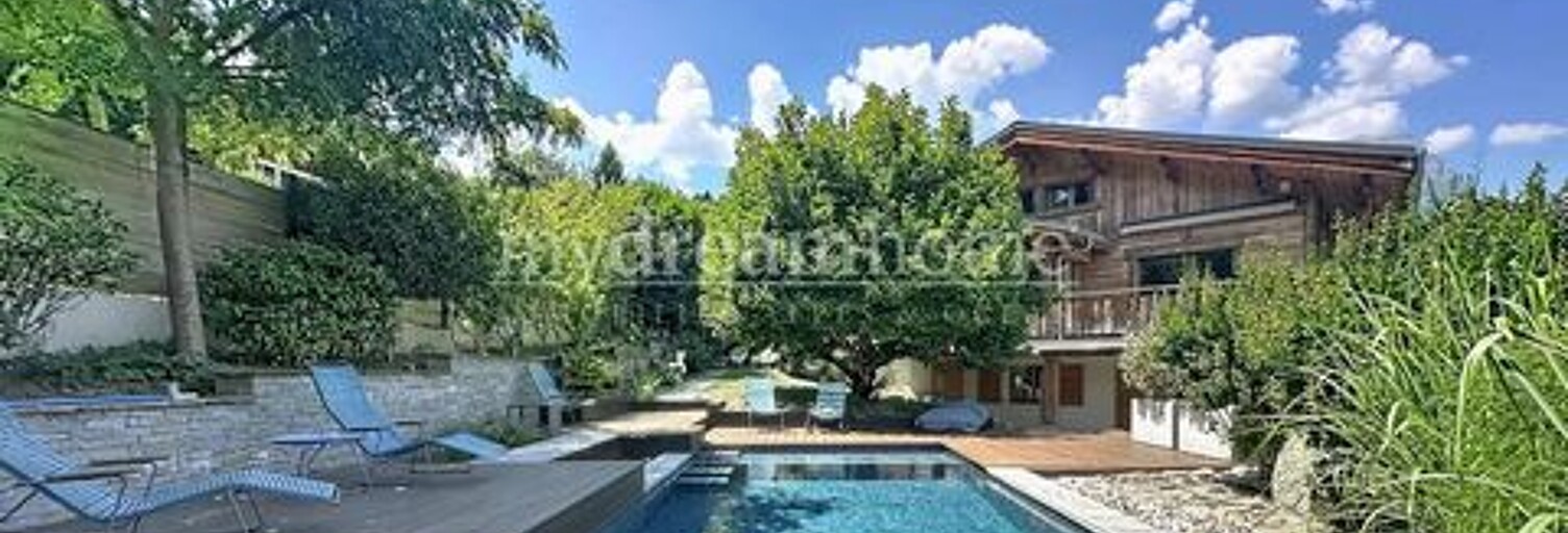 Maison 8 Pièces 217 m² à vendre à Sallanches (74700)