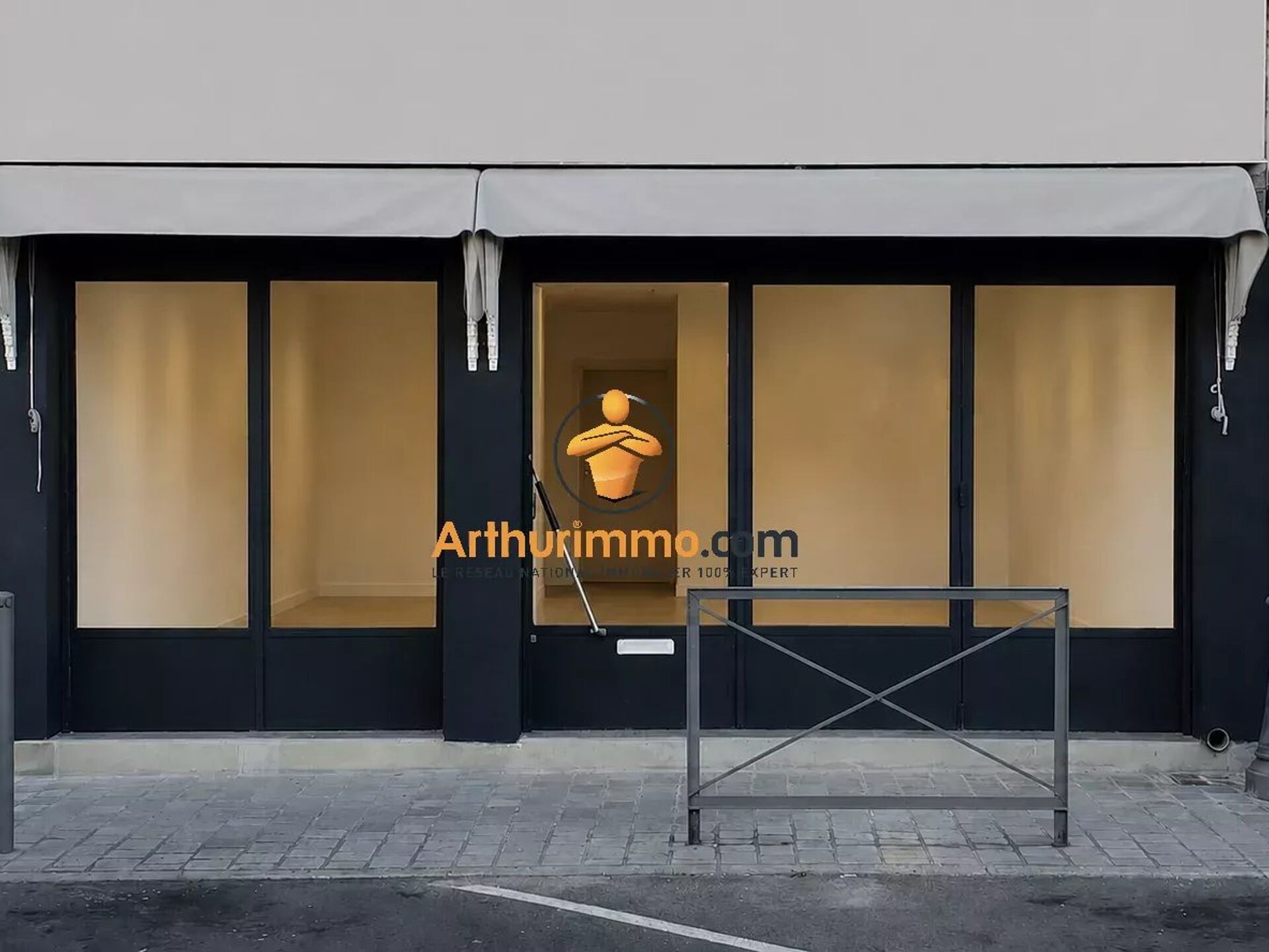 Local commercial 2 pièces 56 m² · à Tarbes · 56 m² · 890 €
