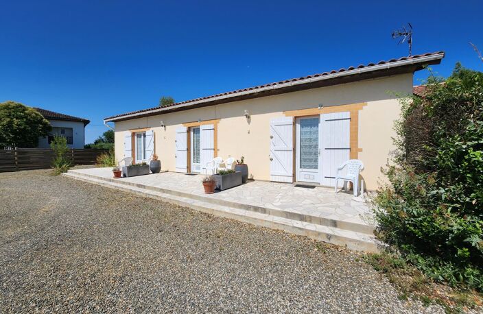 Maison avec piscine et 2 studios — photo 2