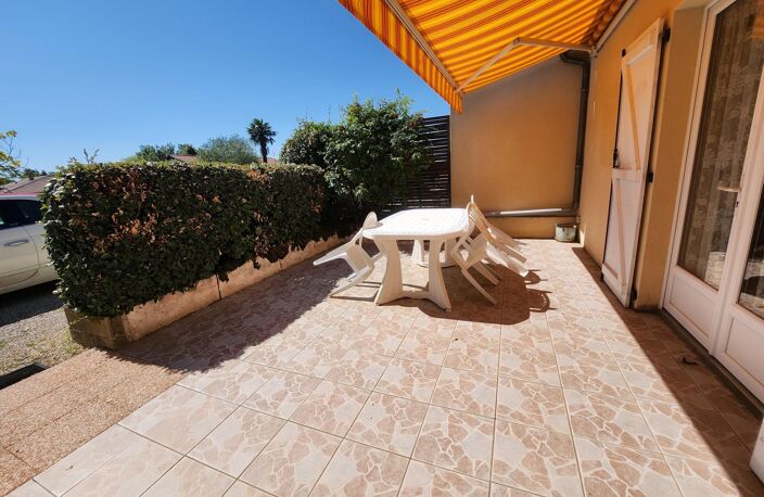 Maison avec piscine et 2 studios — photo 4