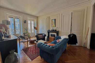 Appartement 6 pièces 2275 €