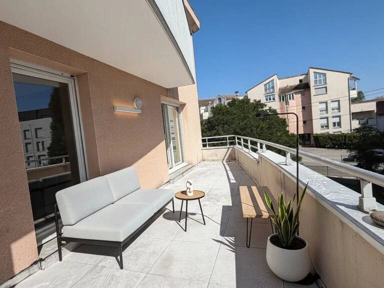 EXCLUSIVITÉ – APPARTEMENT T3 DE 70 M² AVEC TERRASSE, PARKING ET CAVE – BESANÇON, SECTEUR BOULOIE — photo 1