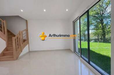 Maison 6 pièces 339990 €