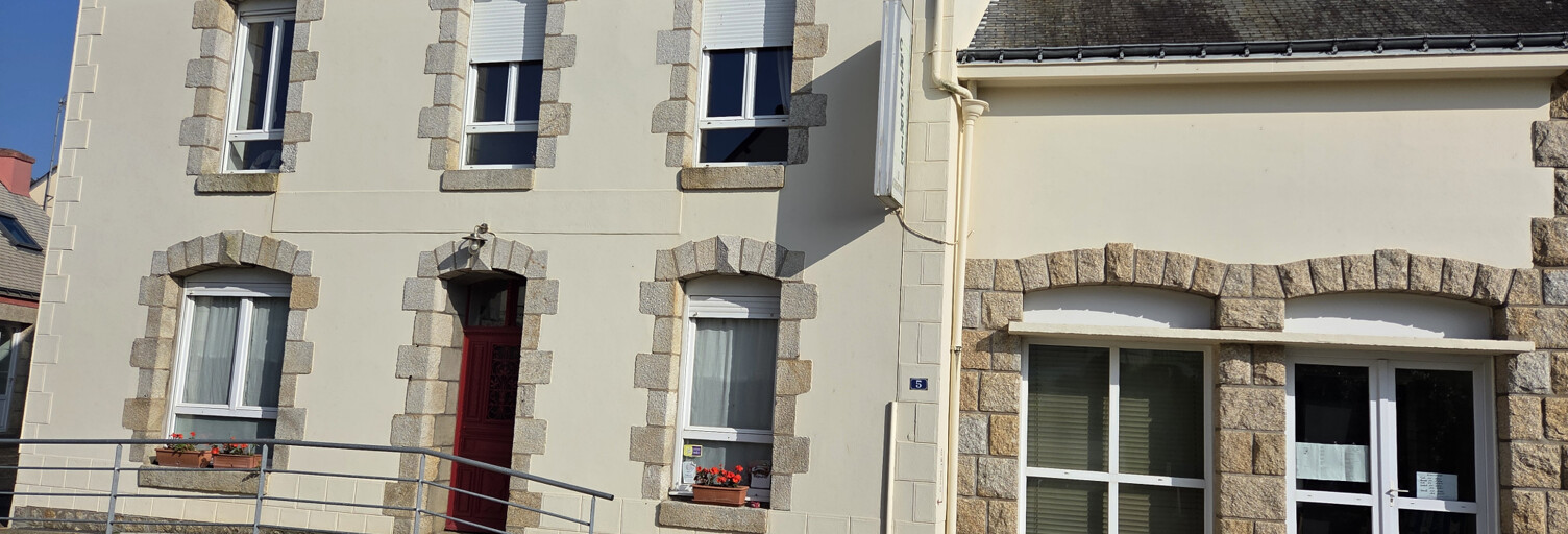 Maison 12 Pièces 176 m² à vendre à Neulliac (56300)