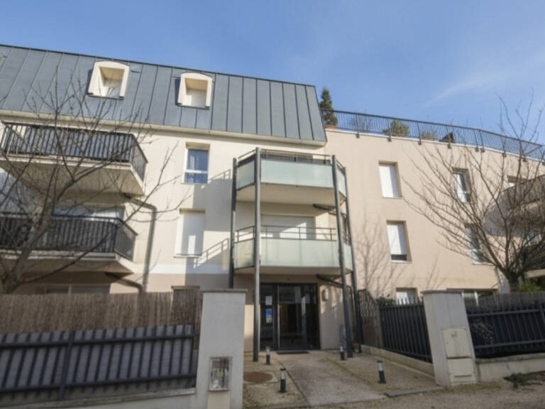 Appartement T2 45m2 avec balcon, cave et place de parking en — photo 1