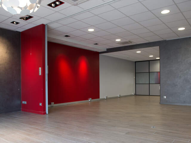 Local commercial / Professionnel - 77m2 - RODEZ — photo du bien