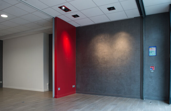 Local commercial / Professionnel - 77m2 - RODEZ — photo 4