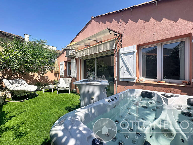 Maison Roquebrune sur Argens 91,73 m2 avec jardin et garage — photo 1