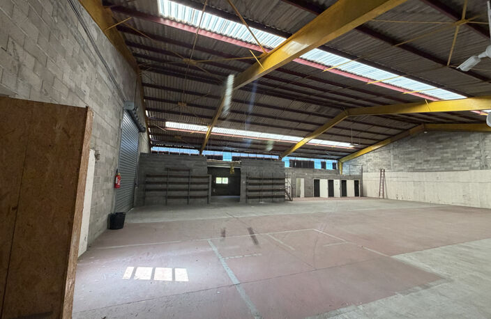 CHATEAUDUN (Forte visibilité) Bâtiment industriel — photo 4