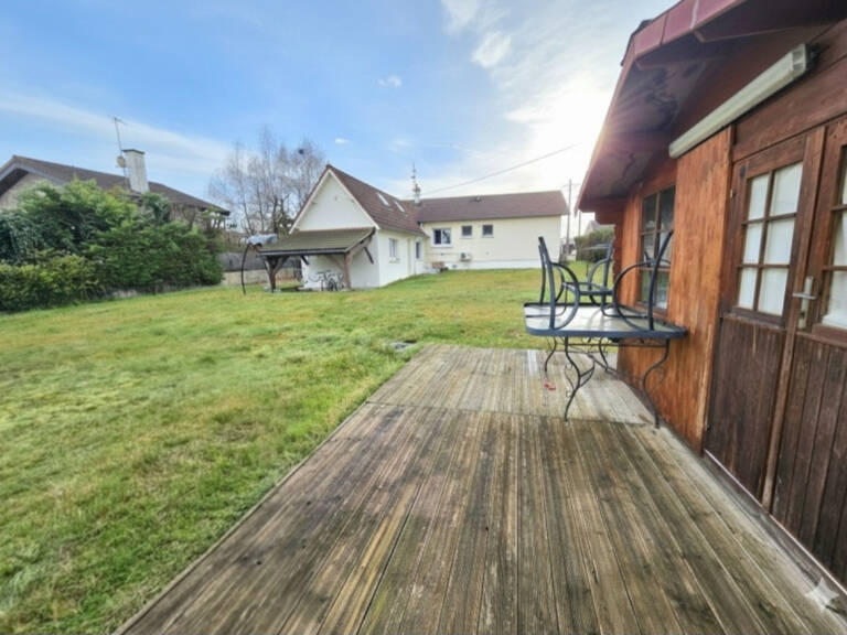charmante maison 5 chambres sur terrain clos et arboré de 99 — photo 1