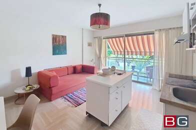 Appartement 2 pièces 990 €