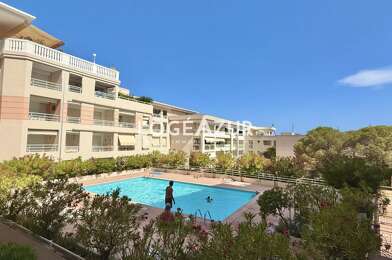 Appartement 2 pièces 920 €