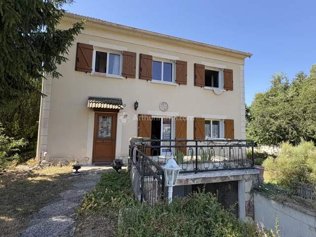 MAISON 8 PIECES - A DECOUVRIR A COUILLY-PONT-AUX-DAMES — photo du bien