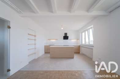 Appartement 6 pièces 1240 €