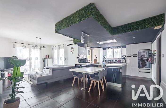 Vente Maison traditionnelle 4 pièces — photo 2