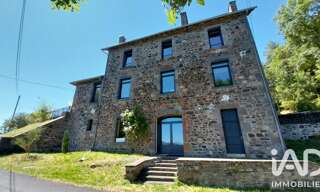 Maison 9 Pièces 220 m² à vendre à Besse-et-Saint-Anastaise (63610)