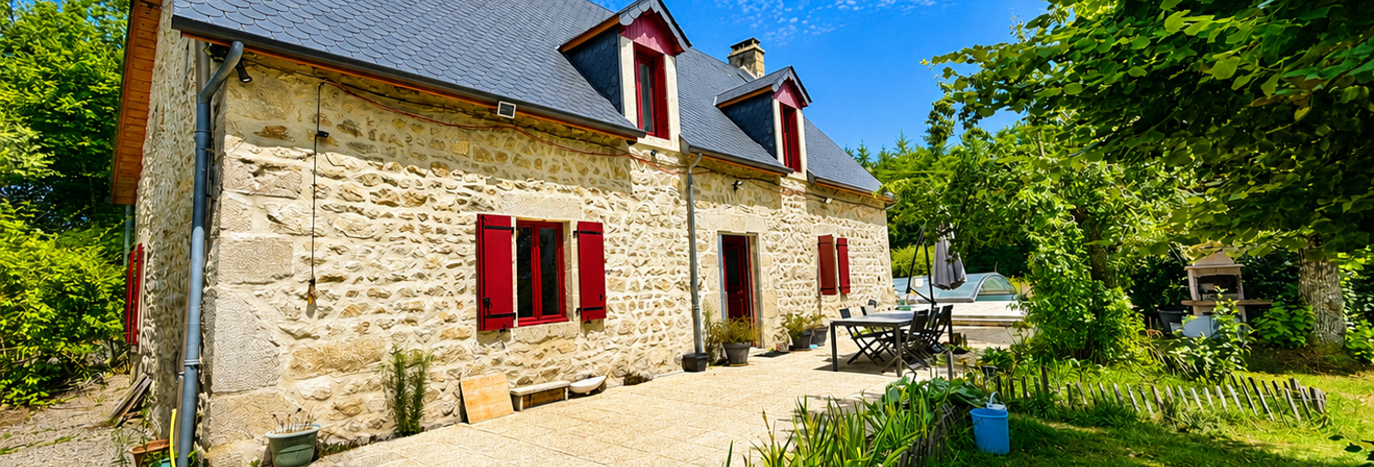 Maison 8 Pièces 149 m² à vendre à Saint-Exupéry-les-Roches (19200)