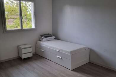 Appartement 1 pièces 700 €