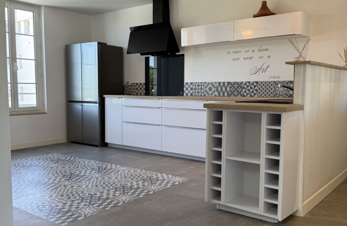 Vente Appartement 6 pièces — photo 2