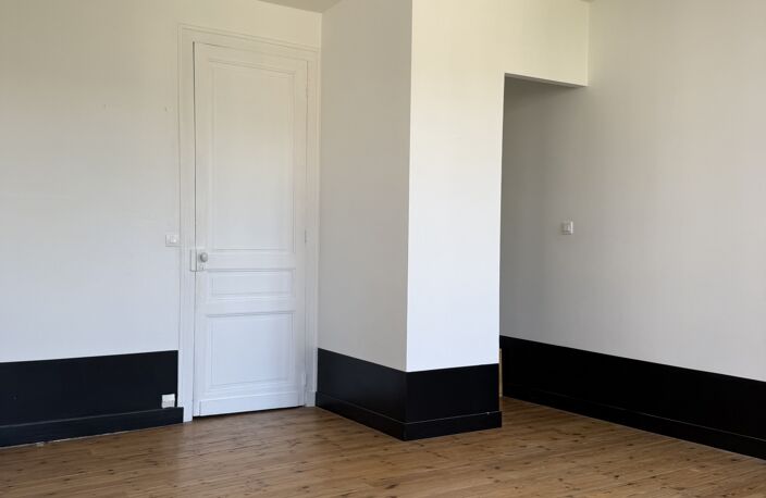 Vente Appartement 6 pièces — photo 5