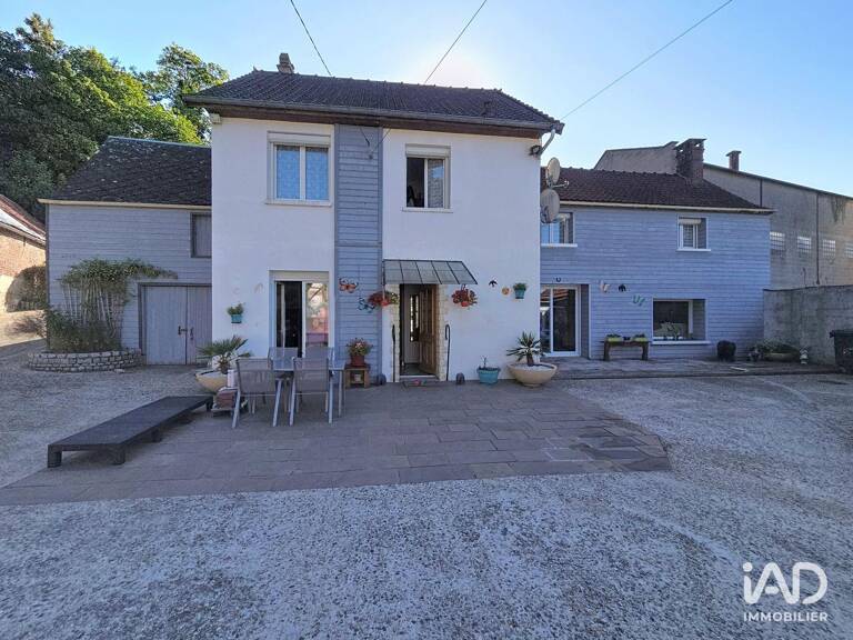 Vente Maison/villa 7 pièces — photo 1