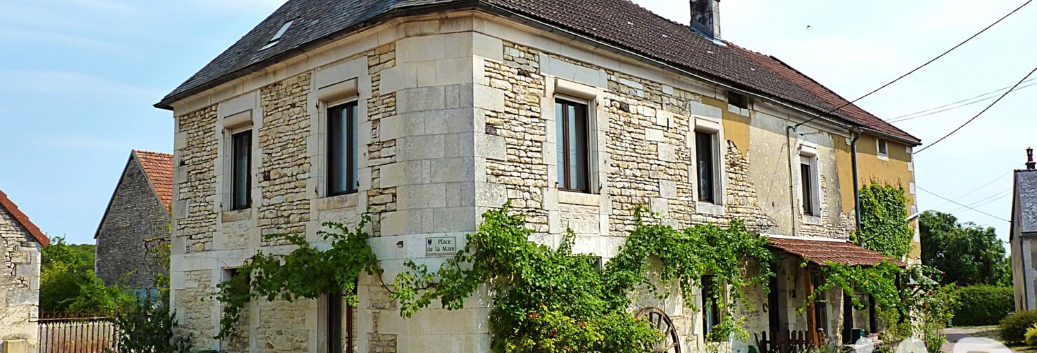 Maison 9 Pièces 198 m² à vendre à Les Hauts de Forterre (89560)