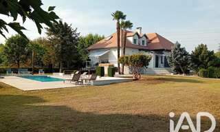 Maison 8 Pièces 233 m² à vendre à Monteils (82300)
