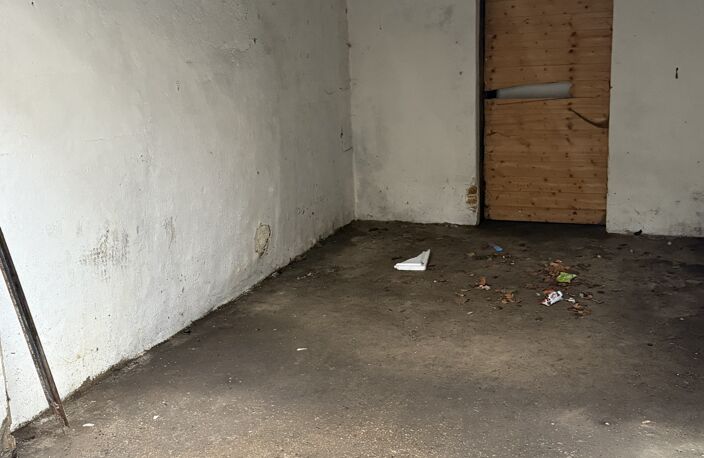 Vente Garage 110 m&sup2; — photo 4