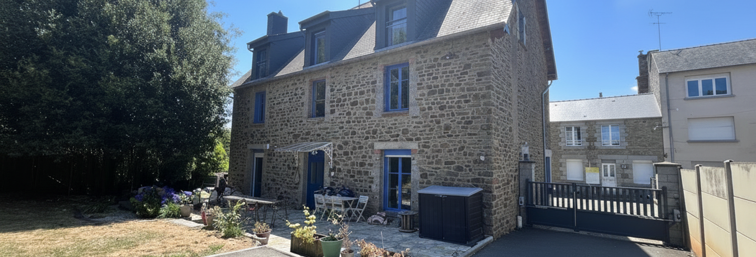 Maison 9 Pièces 267 m² à vendre à Fougères (35300)
