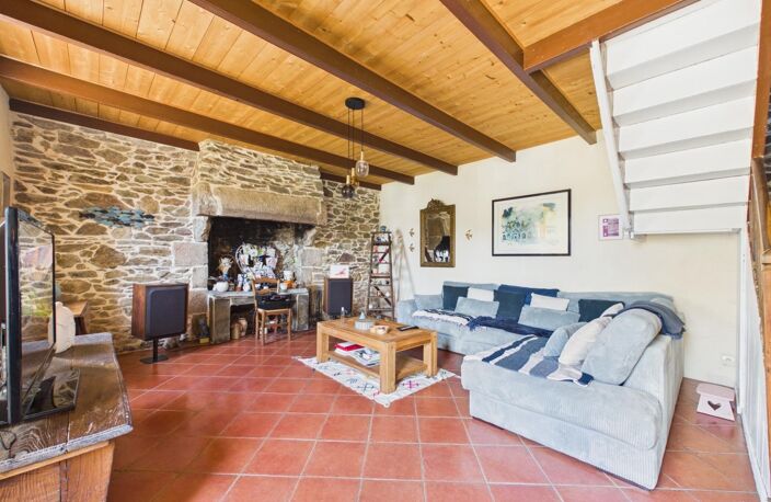 Maison en pierre  de caractère — photo 4