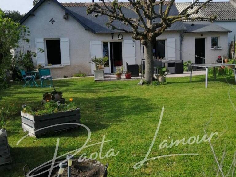 Maison avec jardin, garage et cave au coeur de LOCHES — photo 1