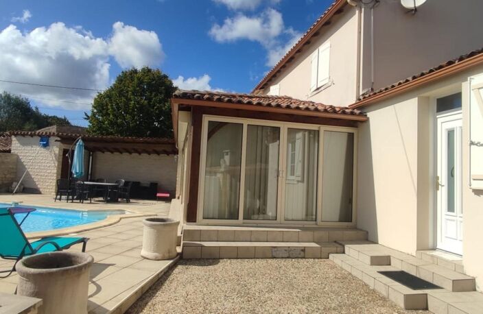 Maison chaleureuse avec piscine en campagne — photo 5