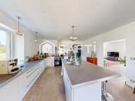 Magnifique maison au sein d'un environnement calme — photo 3