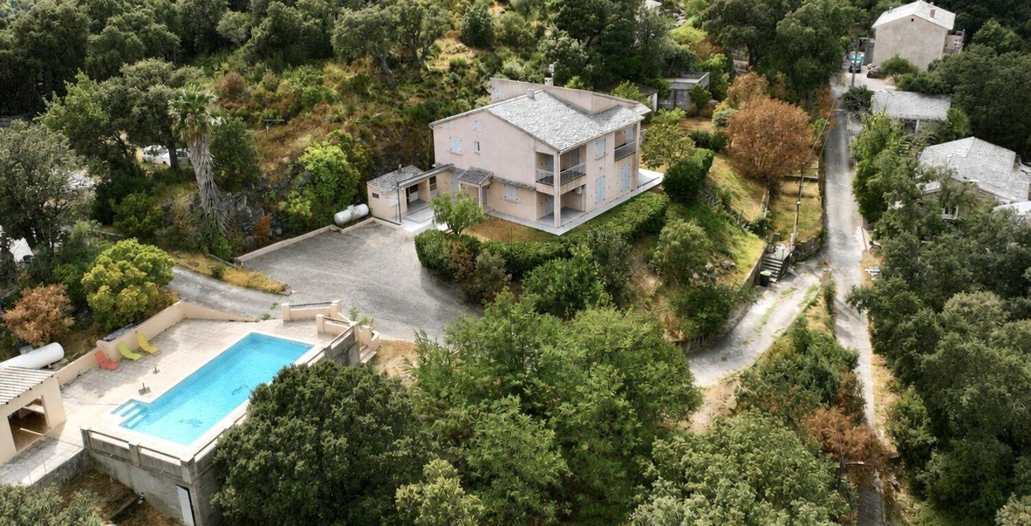 Maison - 275m² - Santa-Maria-di-Lota — photo 1