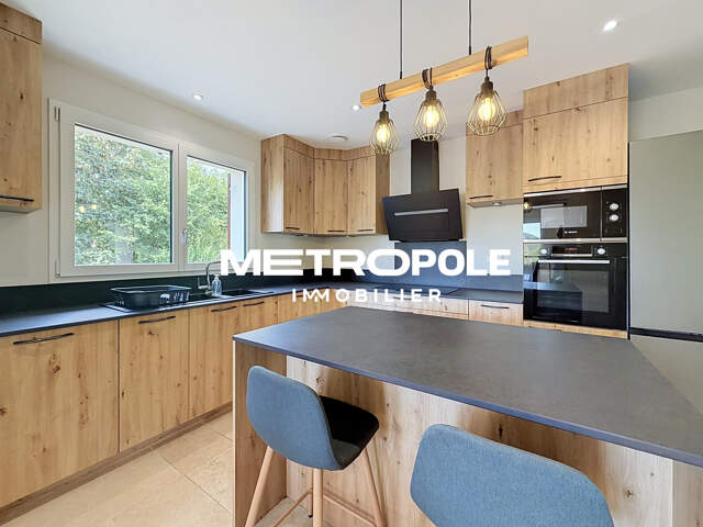 Maison familiale entièrement rénovée avec prestations premiu — photo du bien