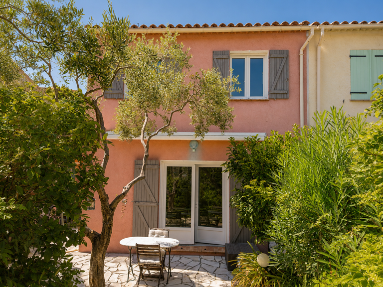 LA GARDE - MAISON FAMILIALE 4P - AU CALME - JARDIN — photo 1