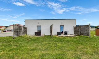 Commerce  76 m² à vendre à Damprichard (25450)