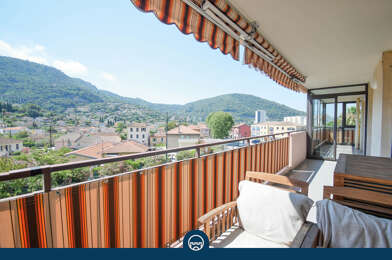 Appartement 3 pièces 235000 €