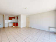 Appartement T3 lumineux avec balcon, ascenseur et parking -T — photo 2