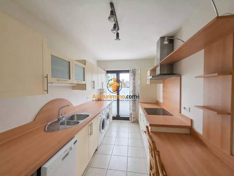 Bel appartement T4 lumineux avec balcon et parking — photo 1