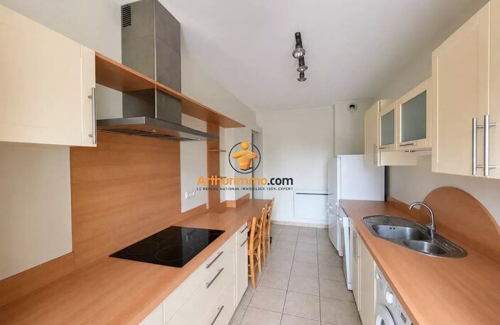 Bel appartement T4 lumineux avec balcon et parking — photo 5