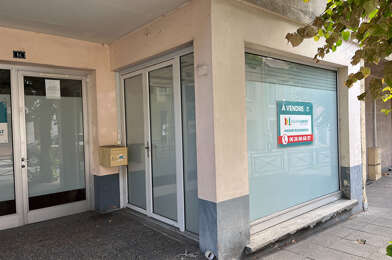 Bureau 5 pièces 210000 €